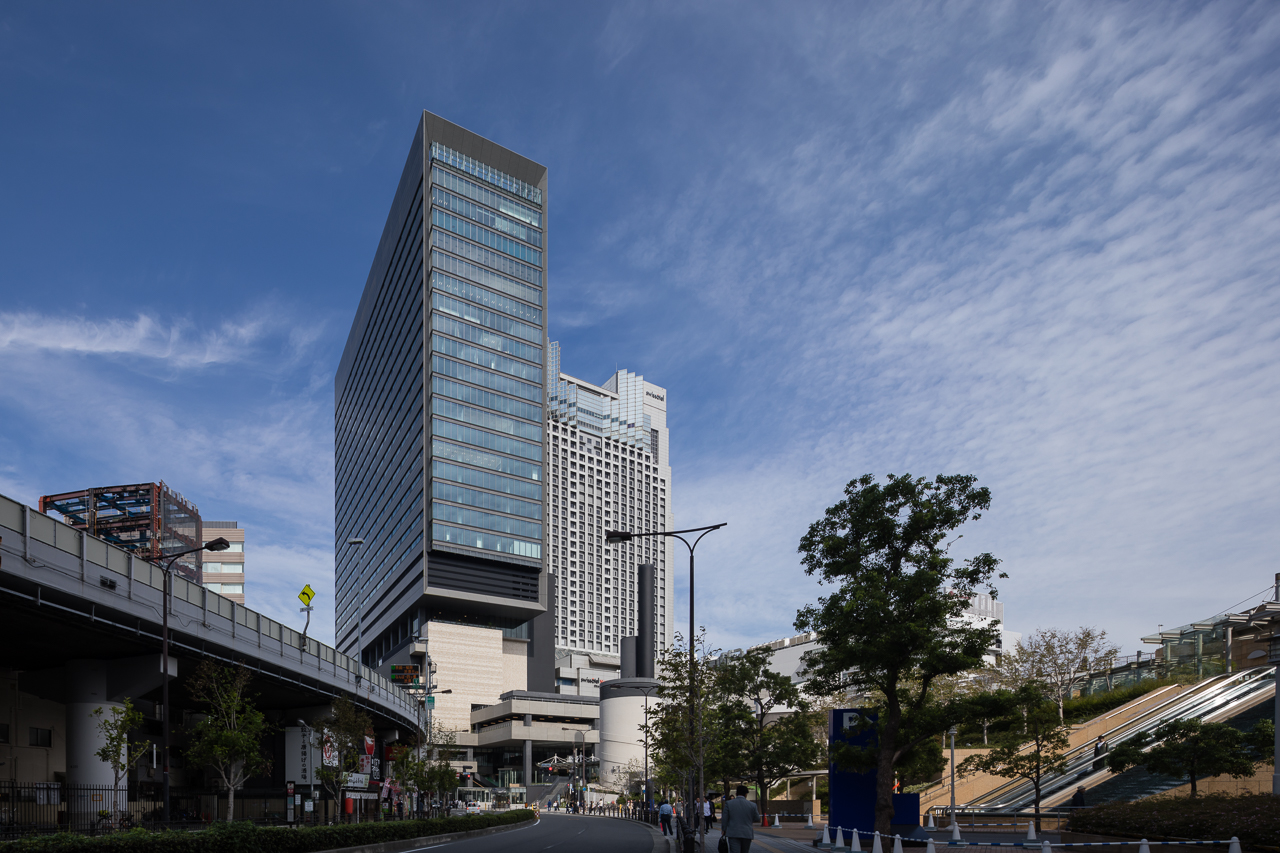 The Namba Sky-O Building